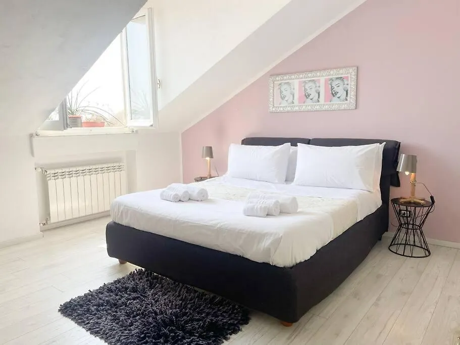 Elegante Appartamento 100 Mq Parcheggio - Wi Fi Savona Apartment